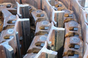 Cat D10 Pin & Bush Turn (4)